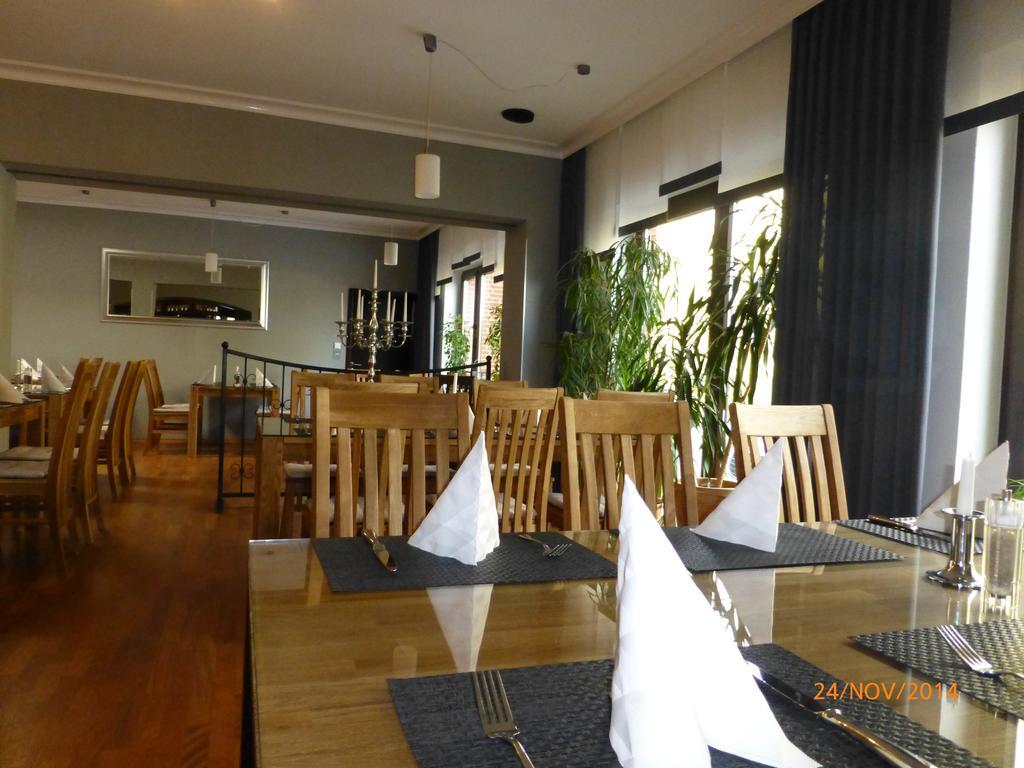Hotel Ruestersieler Hof Wilhelmshaven Exterior foto