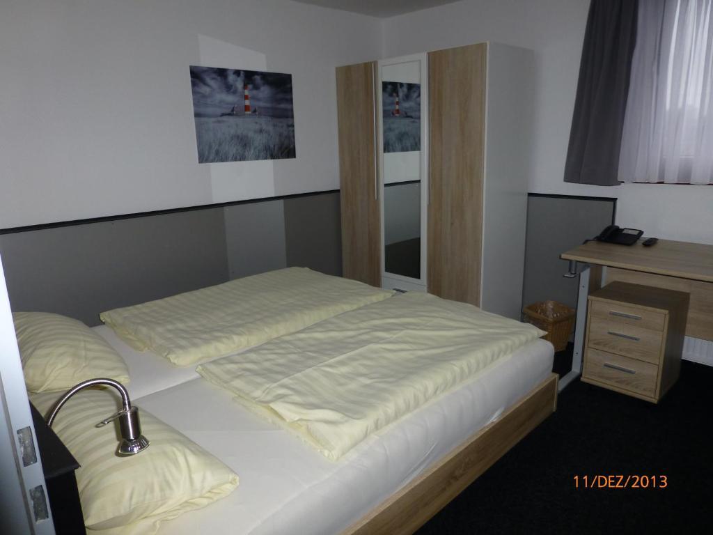 Hotel Ruestersieler Hof Wilhelmshaven Cameră foto